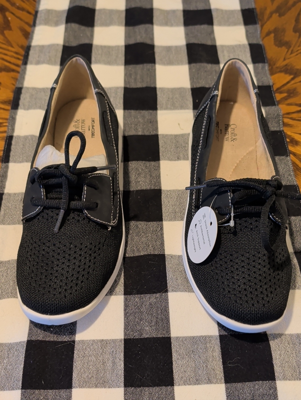 Croft & Barrow Tecomfort Black Knit Lace-Up Women's Sneakers